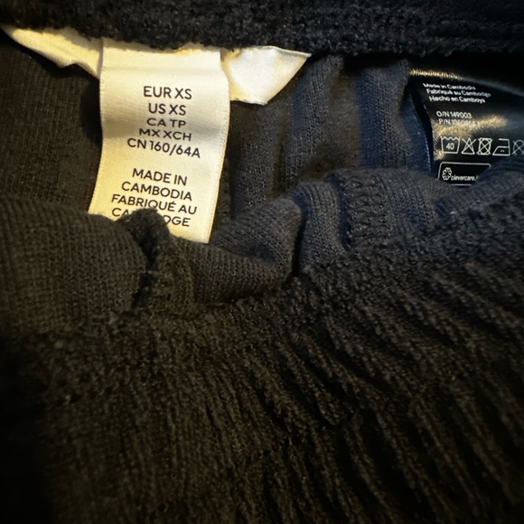 Black Drawstring Shorts - Picture 2 of 3